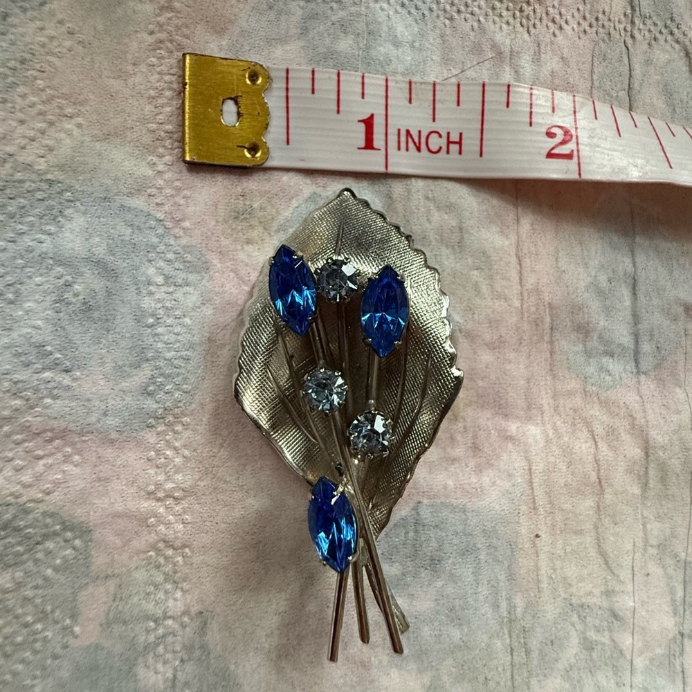 Silver-Tone Leaf Brooch with Blue and Clear Stones with earrings set
